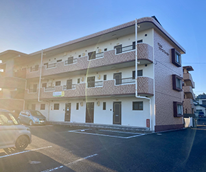 こちらのマンションの103号室が当院となります。